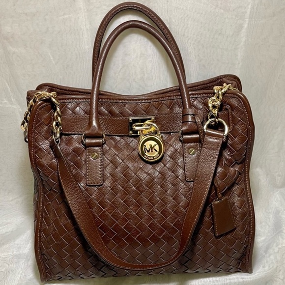 Michael Kors Hamilton Convertible Bag in Brown Pebbled Leatherher with Dust Bag - Picture 2 of 11